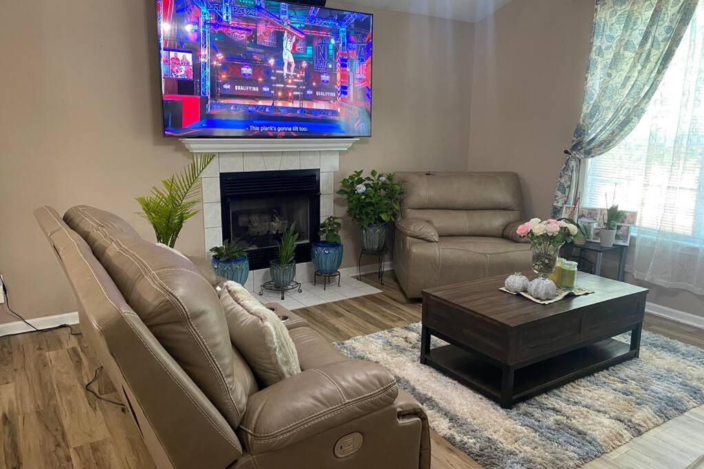 Smart Entire Loft, 3 Bedroom 2 Bath, With 3 Tv 哥伦比亚 外观 照片
