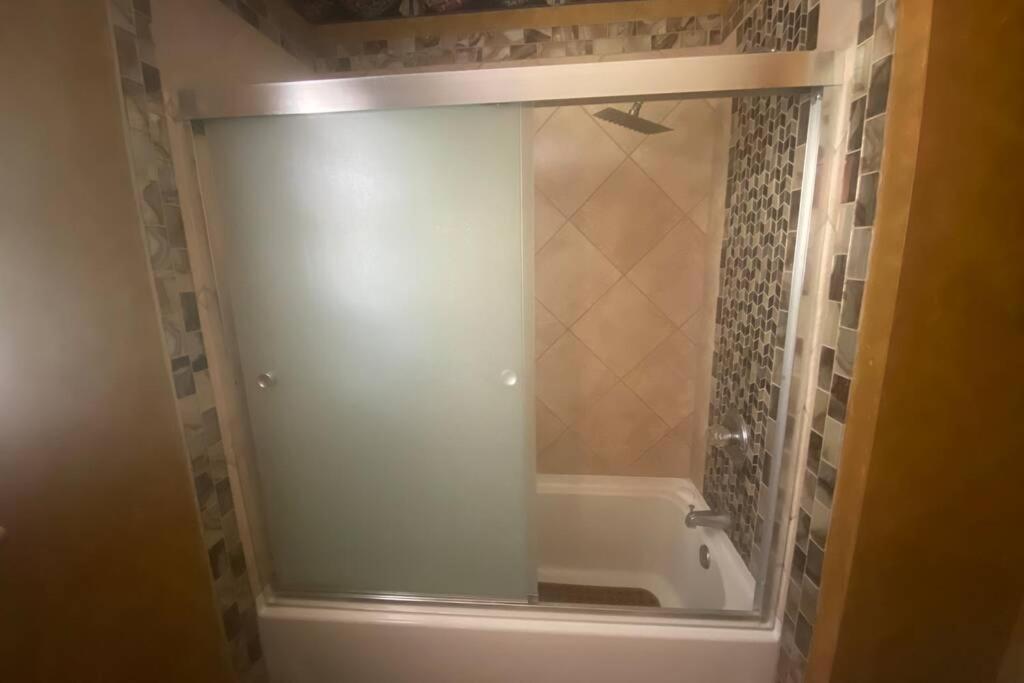Smart Entire Loft, 3 Bedroom 2 Bath, With 3 Tv 哥伦比亚 外观 照片
