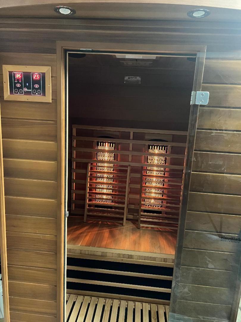 Smart Entire Loft, 3 Bedroom 2 Bath, With 3 Tv 哥伦比亚 外观 照片